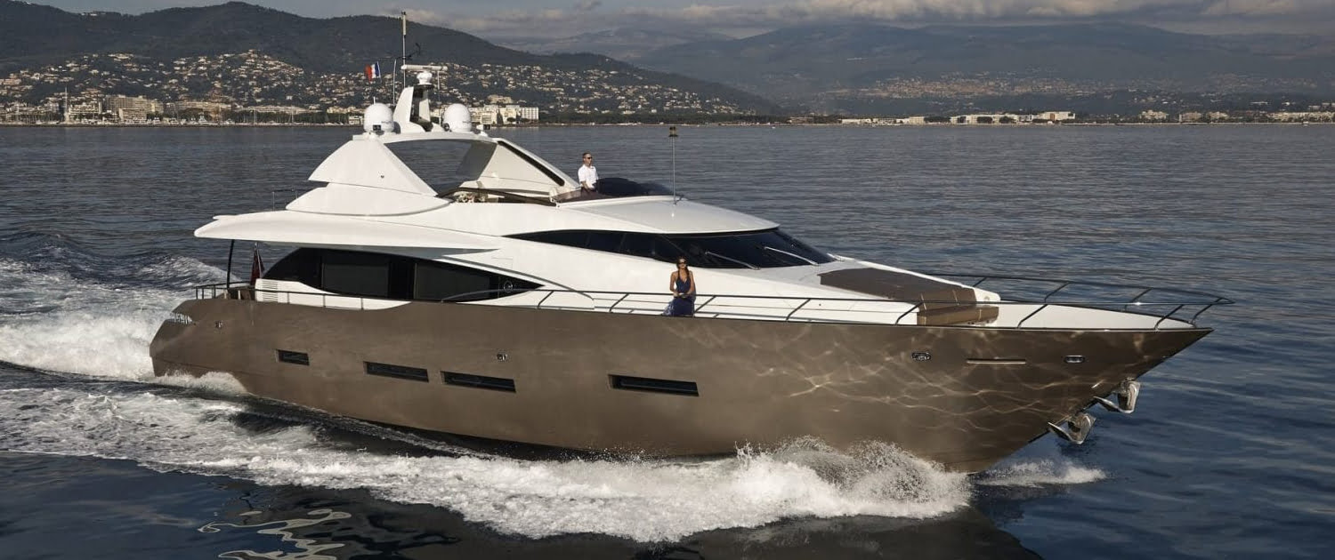 quantum yacht price